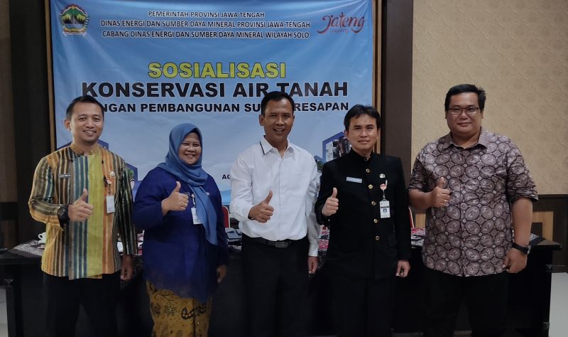 Sosialisasi Konservasi Air Tanah Dengan Pembangunan Sumur Resapan