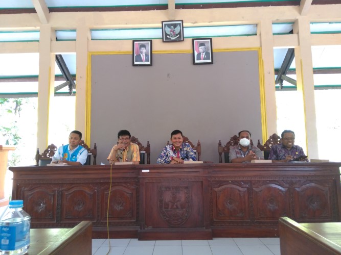SOSIALISASI BANTUAN LISTRIK MURAH UNTUK KELUARGA KURANG MAMPU DI KABUPATEN REMBANG