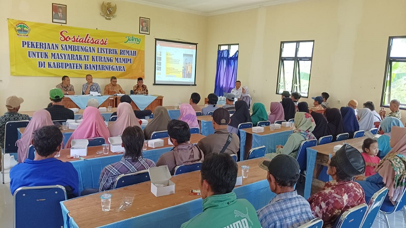 SOSIALISASI PEKERJAAN SAMBUNGAN LISTRIK RUMAH DI KABUPATEN BANJARNEGARA