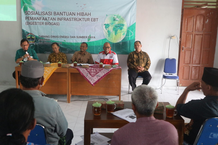 Sosialisasi Pembangunan Infrastruktur EBT (Digester Biogas) di Desa Bengking, Kec. Jatinom Kab. Klaten