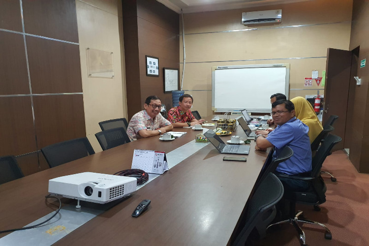 Koordinasi Pekerjaan Listrik Gratis dengan PT PLN (Persero) UP 3 Klaten